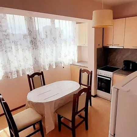 Soc Close To The Center Apartamento Burgas